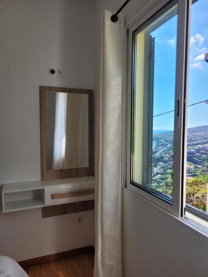 Maison Avec Vue Exceptionnelle Sur L'ocean - 5 Mn Du Centre * Santa Cruz (Madeira)